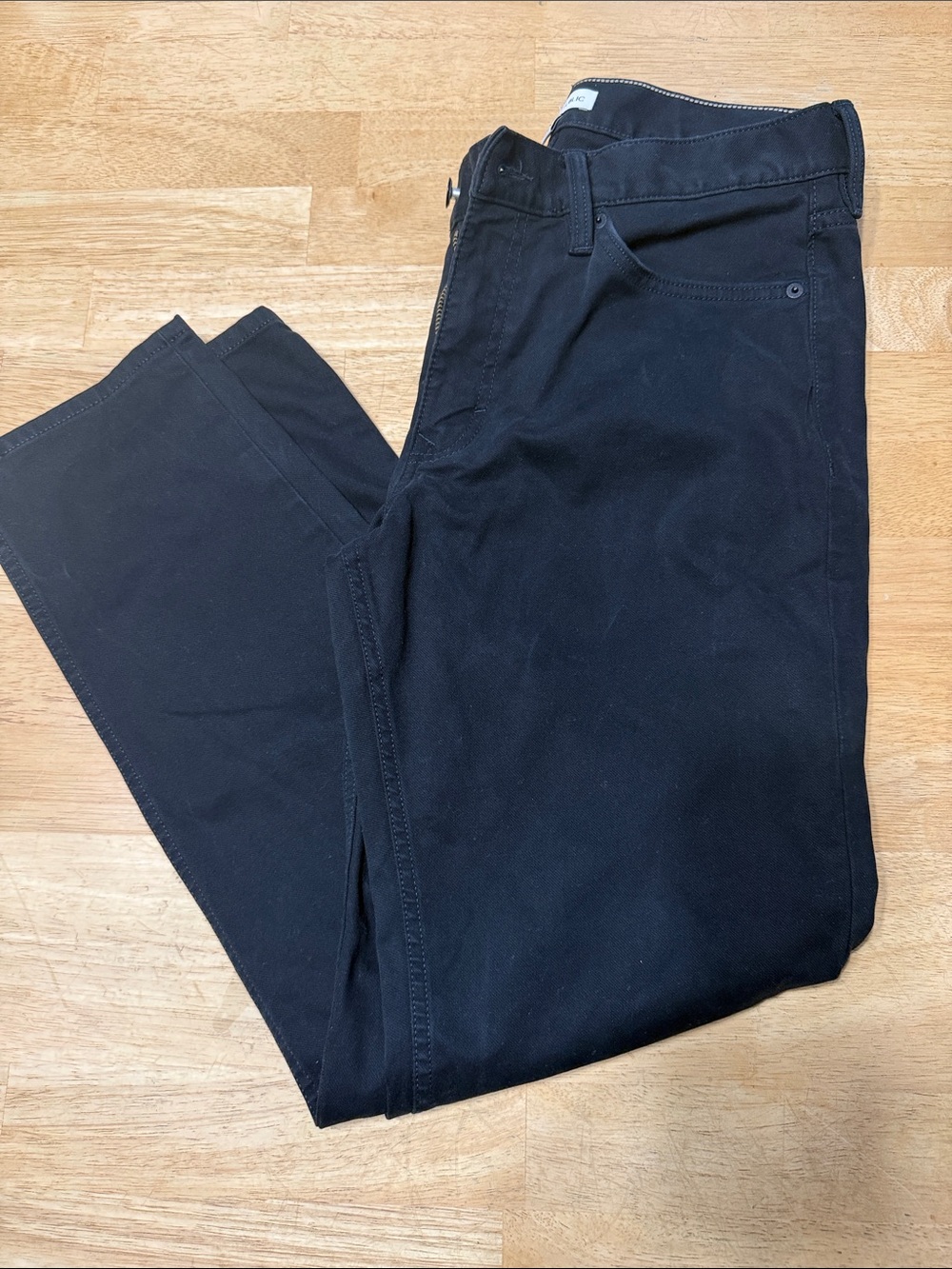 Banana Republic Traveler Pant